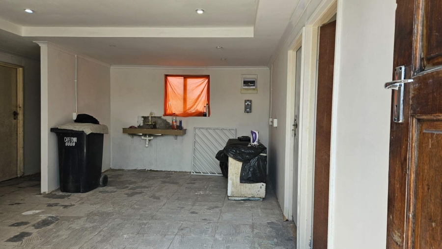 3 Bedroom Property for Sale in Voorbrug Western Cape